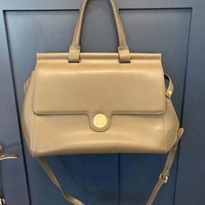 Jemma Emma Traveler 39 in Taupe. MSRP $495. Pre-loved, in great condition.
